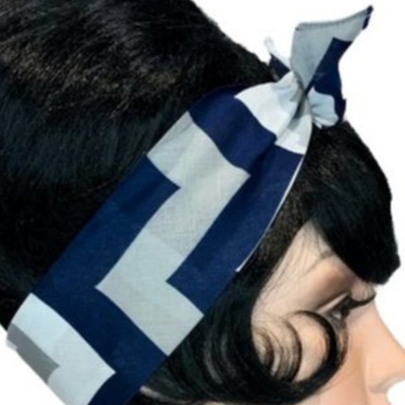 Blue, Silver and White Geometric Zig Zag Bandana Tie Headband - Picture 11 of 13